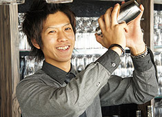 株式会社 ユニバーイースト（神奈川エリア事業部） 求人 お互いの個性を認め合い、補い合ってチームが成り立っています。