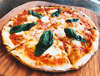 PIZZA&wine&CAFE BAR DADAKKO（バルダダッコ）／ベーカリーKiBuN屋（キブンヤ） 求人