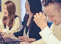 「shellman」「こがね」「スエヒロガリ」etc. 求人 ▲本部では随時新業態開発を行っています！あなたの参加でまた新しい業態が生まれる可能性も大いにあります！