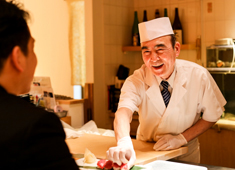 「日本料理 鯉之助」「すし処 きみ」 求人 1皿・1貫に集中し、仕事ができる好環境を揃えて、お待ちさせていただきます！