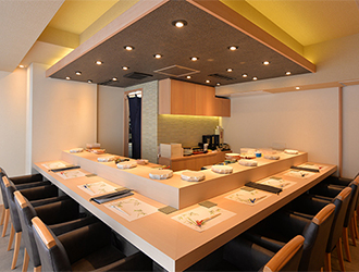 「鮨 七海（なのうみ）」「横浜 すし通」、他 求人