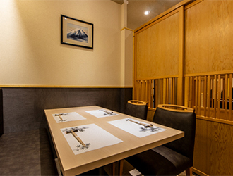 「鮨 七海（なのうみ）」「横浜 すし通」、他 求人