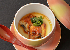 「鮨 七海（なのうみ）」「横浜 すし通」、他 求人 旬や走りを大切にする江戸前鮨の伝統を守りながらも、斬新なメニューや美しい盛り付けでお客様を楽しませています。