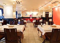 「RESTAURANT BRILLANTE」／赤坂陽光ホテル 求人 観光・研修・宴会・パーティー、様々な目的で訪れる方々へ、料理とサービスでおもてなしを提供しています。