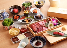大阪焼肉・ホルモンふたご、他／株式会社FTG Company 求人 【肉亭ふたご】厨房部門を支えるキッチンスタッフを積極採用！アシスタントでの入社もOKなので、経験が浅くても歓迎！