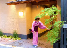 日本料理 華喜（はなき） 求人 自社所有の店舗ですので、景気に左右されることなく安定した経営体制を確保しています。