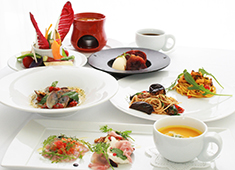 Ristorante ACQUA PAZZA（アクアパッツァ）／ACQUAMARE di ACQUA PAZZA（横須賀アクアマーレ） 求人 料理本の出版、全国の催事・イベント等、様々な依頼を頂く為、料理を作る・提供する仕事の他にも幅広い経験ができますよ！