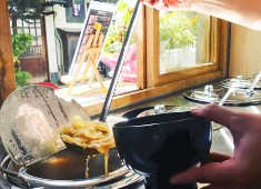 MISOJYU（ミソジュー）／earthgrace株式会社 求人 素材にこただわった、主役になるお味噌汁。丁寧に手仕込みをしていますが、高度な調理経験は不要！料理が好きならOK！