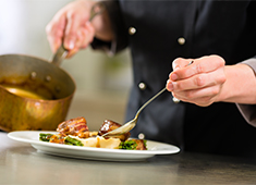 株式会社 プレジャーフーズ（本部開発事業部） 求人 