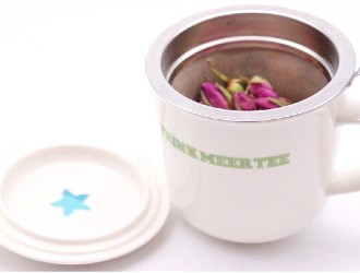 Cafe Restaurant merce（カフェレストラン メルチェ）／株式会社ZIG 求人 「merce collection」ならではの多彩なフレーバーティーもご用意。紅茶に興味のある方も大歓迎です。
