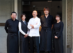 MOTORA Italian restaurant 求人 MOTORAでは、あなたの入社を待ち望んでいる仲間がいます。
