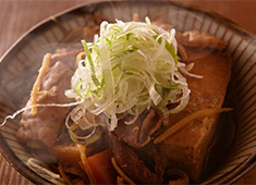 合同会社 ブルイエ 求人 ワインのアテにもなる洋食メニューは、女性客からの支持も抜群