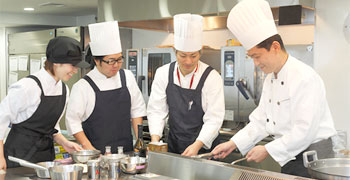 株式会社LEOC（レオック）※関西エリア 求人