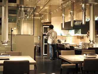 HACHI（ハチ） marunouchi、ほか／株式会社トゥエルブ 求人