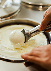 HiO ICE CREAM／株式会社 HiOLI 求人