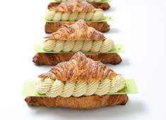 株式会社スマイルダイニング/la boutique de yukinoshita kamakura・Patisserie雪乃下 求人 素材を大切にしている当店だからこそ、きちんとした商品をお客様に提供できます。