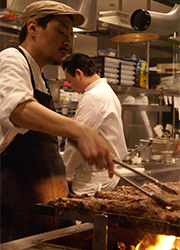 「37 Steakhouse&Bar」「Artisan de la Truffe」「十十六（そとろく）」「K36│The Bar&Rooftop」／株式会社 スティルフーズ 求人