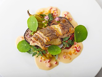 Rapport （ラポール）／株式会社ZIG 求人 ビストロですが、料理は本格的！グランメゾンの技術と知識を基礎からしっかりと学ぶことができます。