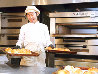SUNNY BAKKERY（サニーベッカリー）、他／パン以上ケーキ未満 株式会社 求人