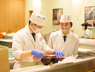 【グルメ廻転寿司】【立ち飲み寿司】／株式会社ネオ・エモーション 求人