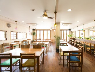 CAFE＆LIFESTYLE MOKU 求人