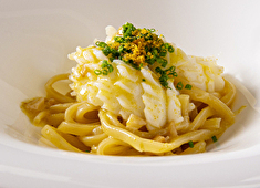 CUCINA ITALIANA FLATTORIA／株式会社ハートップ 求人 人生で１番美味しかったと思える料理を追求していきましょう。ココには沢山の出会いがあります。