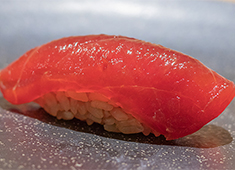 株式会社 プレジャーフーズ（江戸前鮨開業事業部） 求人 口福な余韻を残す江戸前鮨の数々。