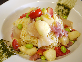 「PizzeriaBarFANTASISTA」「PIZZERIA FANTASISTADUE」「Piccolo FANTASISTA」「焼肉　天神」 求人