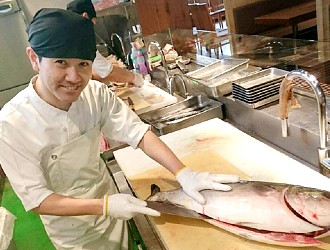 株式会社はなまる 求人 店舗での仕込みをおこなっているので、調理の経験もしっかりと活かすことができます。また、魚を学びたい方も大歓迎★