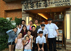 株式会社マカフーヒアDining 求人 著名人にも「おいしい」の評価をもらえる当店の味を学んでみませんか！