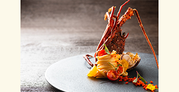 「Ristorante AMALFI」「鉄板焼き 七里ガ浜」他／株式会社ビィバリュー 求人