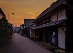 御宿 富久千代「草庵 鍋島」／富久千代酒造有限会社 求人 江戸時代からの風情が残る伝建地区で、文化に触れる生活をしてみませんか！