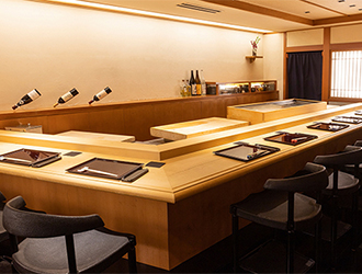 「銀座 鮨 青海」「川崎 鮨 栞庵 やましろ」など／株式会社 プレジャーフーズ（江戸前鮨開業事業部） 求人