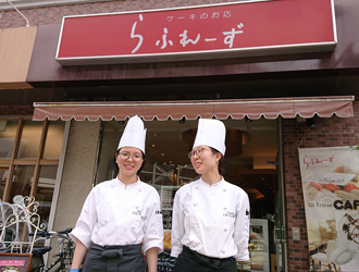 菓子工房らふれーず(株式会社アイエスコーポレーション) 求人