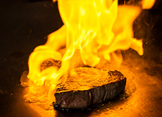 鉄板焼き ステーキ 湛山 求人 ▲鉄板焼の他、他ジャンルの調理経験も活かせます