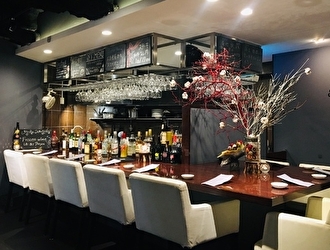 ALITARE／株式会社 富士エンジニアリングサービス　※旧店名：Restaurant Bar Smith 求人