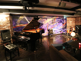 Jazz Restaurant Satin Doll／株式会社サテンドール企画 求人