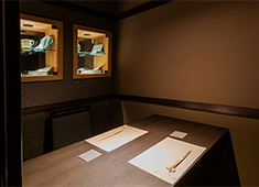 株式会社 D.A.I 求人 「若い人にも気軽に利用してほしい」は各店共通のテーマ。