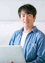 「本部スタッフ」採用準備室／株式会社エー・ピーホールディングス 求人