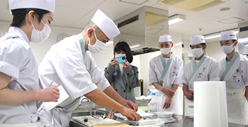 「独楽寿司」「まさのすけ本店」／株式会社 システム企画 求人