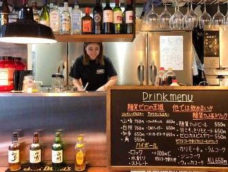 TANPAC株式会社／筋肉食堂、筋肉DELIセントラルキッチン 求人 高度な調理経験は不問！居酒屋や中華などの経験者も活躍しています。一緒に「新しい飲食」をつくっていきましょう！