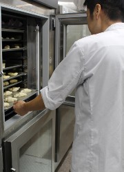 BAKERY&CAFE GAUDI／株式会社 日光企画 求人