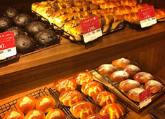 BAKERY&CAFE GAUDI／株式会社 日光企画 求人 