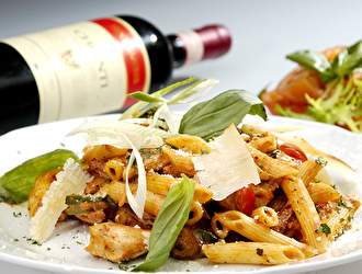 「店名未定」／World Liquor Importers 求人