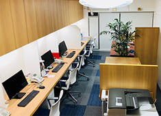 DIPWAY JAPAN株式会社 求人 現場での仕事と、本部でのデスクワークの両方を担当いただきます。