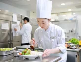 帝京大学八王子キャンパス内食堂／株式会社LEOC（レオック） 求人