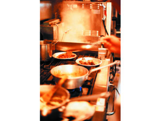 【特定非公開求人案件 S2-128-1】グルメキャリー人材紹介 求人