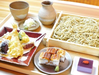 株式会社 僖成（きなり） 求人 日本料理の経験はもちろん、カジュアルな和食店や割烹、蕎麦店などでの経験も活かせます。