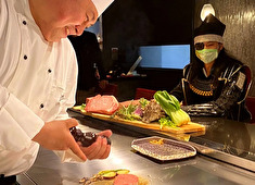 仙台牛鉄板焼 太朗坊 求人 アットホームで活気があるお店です。特別な日にご利用頂く事が多いのが特徴です。