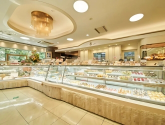 フランス菓子16区（株式会社ジュウロック） 求人